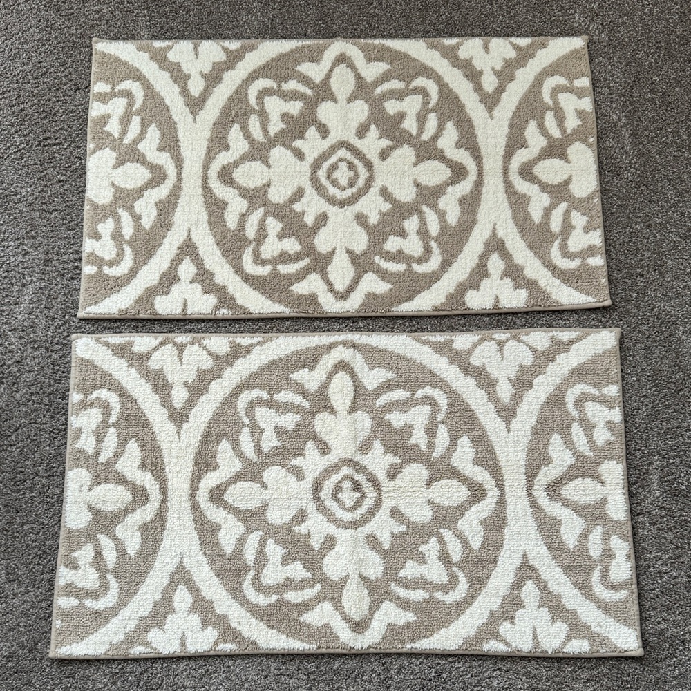 Set of Two Beige & Cream Rugs